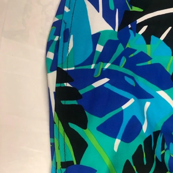 24th & OCEAN TANKINI- SIZE M - MULTI COLORS - Picture 6 of 10